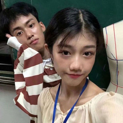 抖音最火情侣头像两张一对