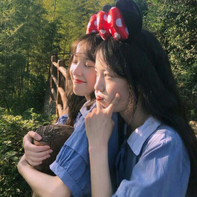 女生闺蜜头像真人两张