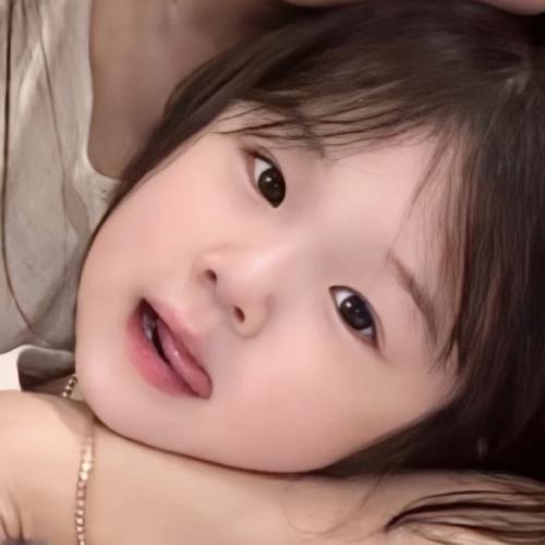小孩头像，是一种令人感到宁静温暖的存在